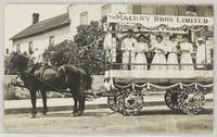 The Mackay Bros Limited parade float