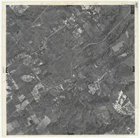 [Wentworth County, excluding most of the City of Hamilton, 1960-05-21] : [Flightline 60134-Photo 200]