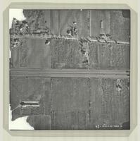 [Queen Elizabeth Way and Highway 2 corridor, 1963-11-01] : [Flightline J2633-Photo 43]