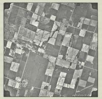 [Hamilton, Saltfleet Township, and Queen Elizabeth Way corridor, 1966-05-01] : [Flightline 664-EXP-Photo 109]