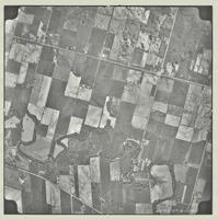 [Hamilton, Saltfleet Township, and Queen Elizabeth Way corridor, 1966-05-01] : [Flightline 664-EXP-Photo 175]