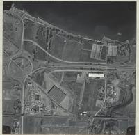 [Hamilton, Saltfleet Township, and Queen Elizabeth Way corridor, 1966-11-01] : [Flightline 664-QEW-Photo 4]