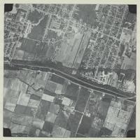 [Hamilton, Saltfleet Township, and Queen Elizabeth Way corridor, 1966-05-01] : [Flightline 664-EXP-Photo 61]