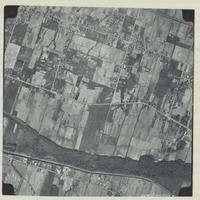 [Hamilton, Saltfleet Township, and Queen Elizabeth Way corridor, 1966-05-01] : [Flightline 664-EXP-Photo 55]