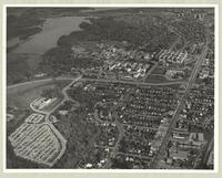 [McMaster University campus, 1975] : [photo 45277S-13]