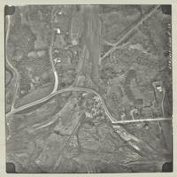 [Parts of southwest Hamilton, including Ancaster, the Hamilton Beach Strip and part of Burlington, 1967] : [Flightline 674-403-Photo 52]